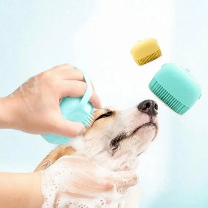 Silicone brush for bathing dogs and cats.